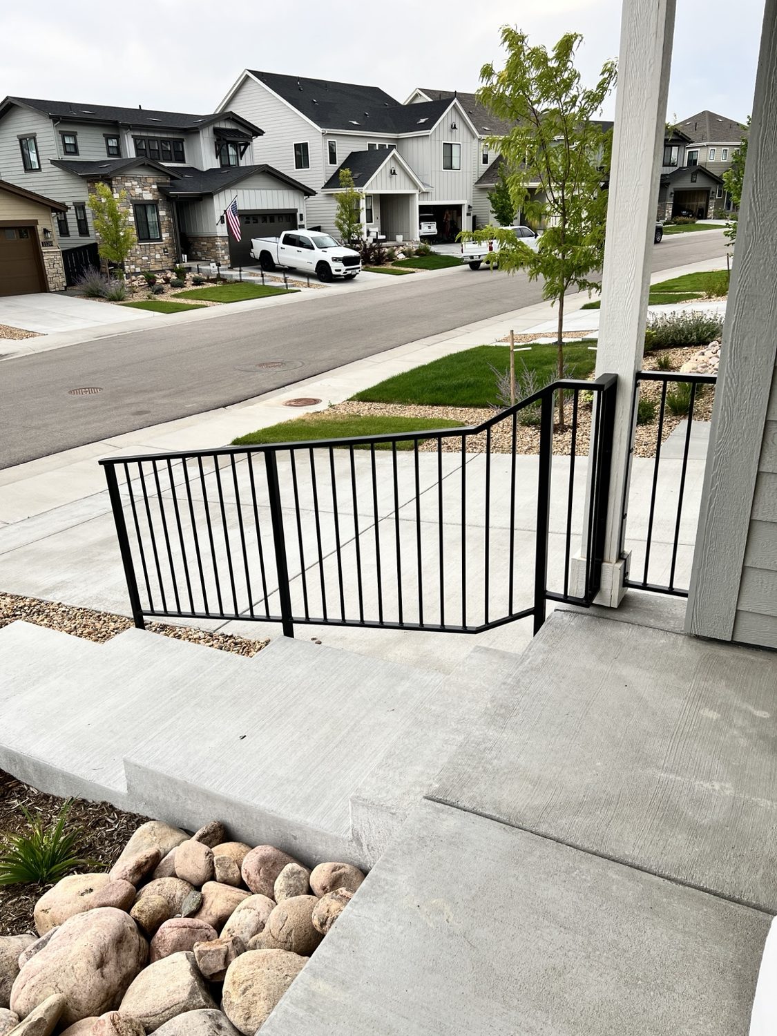 Custom front entry steel railing by AR Custom Metal Works